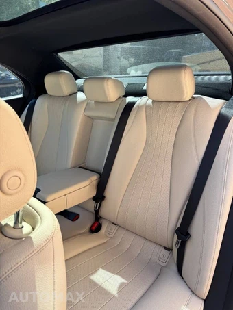 2017 Mercedes-Benz E 300 Sport Sedan - miniatura 15