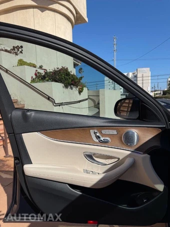 2017 Mercedes-Benz E 300 Sport Sedan - miniatura 17