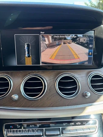 2017 Mercedes-Benz E 300 Sport Sedan - miniatura 26
