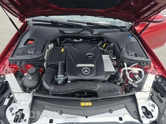 2017 Mercedes-Benz E 300 Sport Sedan - miniatura 19