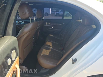 2017 Mercedes-Benz E 300 Sport Sedan – miniatura 13