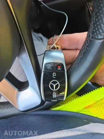 2017 Mercedes-Benz E 300 Sport Sedan - miniatura 15