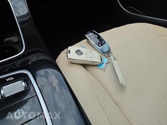 2017 Mercedes-Benz E 300 Sport Sedan – miniatura 12
