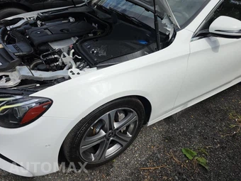 2017 Mercedes-Benz E 300 Sport Sedan – miniatura 25