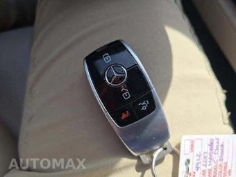 2017 Mercedes-Benz E 300 Sport Sedan - miniatura 9