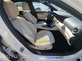 2017 Mercedes-Benz E 300 Sport Sedan – miniatura 15