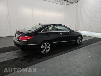 2017 Mercedes-Benz E 400 4MATIC Coupe – miniatura 4