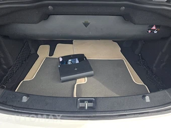 2017 Mercedes-Benz E 400 Convertible - miniatura 16