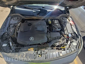 2017 Mercedes-Benz GLA 250 4MATIC - miniatura 15