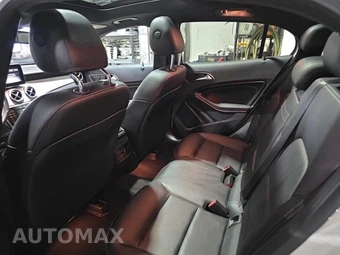 2017 Mercedes-Benz GLA 250 4MATIC - miniatura 16