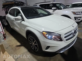 2017 Mercedes-Benz GLA 250 4MATIC - miniatura 3