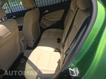 2017 Mercedes-Benz GLA 250 4MATIC – miniatura 13