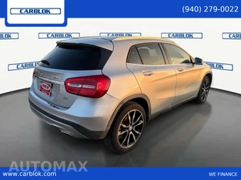 2017 Mercedes-Benz GLA 250 4MATIC - miniatura 5