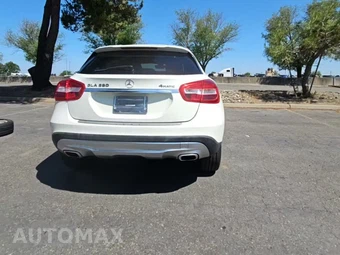 2017 Mercedes-Benz GLA 250 4MATIC – miniatura 4