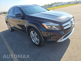 2017 Mercedes-Benz GLA 250 4MATIC - miniatura 3