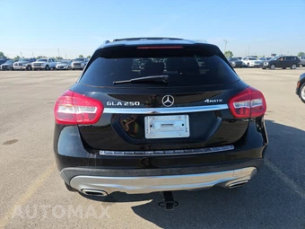 2017 Mercedes-Benz GLA 250 4MATIC - miniatura 5