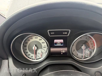 2017 Mercedes-Benz GLA 250 – miniatura 20