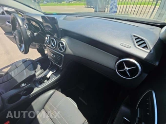 2017 Mercedes-Benz GLA 250 - miniatura 19