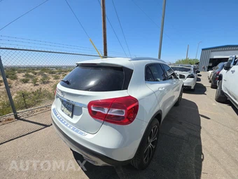 2017 Mercedes-Benz GLA 250 – miniatura 4