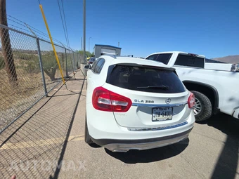 2017 Mercedes-Benz GLA 250 – miniatura 5