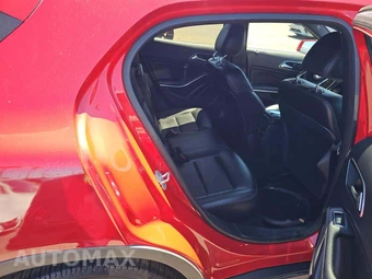 2017 Mercedes-Benz GLA 250 – miniatura 15