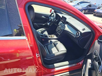 2017 Mercedes-Benz GLA 250 – miniatura 17