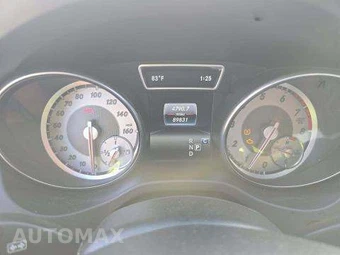2017 Mercedes-Benz GLA 250 - miniatura 10