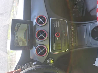 2017 Mercedes-Benz GLA 250 - miniatura 35