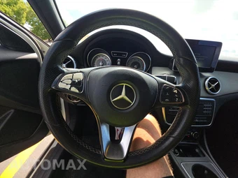 2017 Mercedes-Benz GLA 250 - miniatura 10