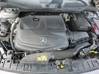 2017 Mercedes-Benz GLA 250 – miniatura 15