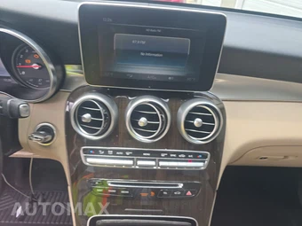 2017 Mercedes-Benz GLC 300 4MATIC - miniatura 11