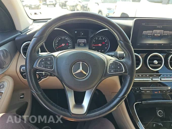 2017 Mercedes-Benz GLC 300 4MATIC – miniatura 10