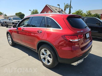 2017 Mercedes-Benz GLC 300 4MATIC – miniatura 6