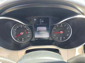 2017 Mercedes-Benz GLC 300 4MATIC - miniatura 9