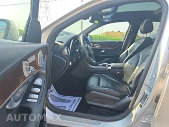 2017 Mercedes-Benz GLC 300 4MATIC – miniatura 7