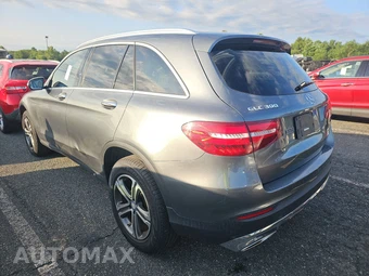 2017 Mercedes-Benz GLC 300 4MATIC – miniatura 6