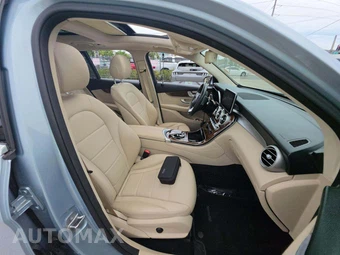 2017 Mercedes-Benz GLC 300 4MATIC – miniatura 18