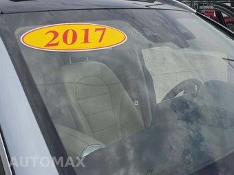 2017 Mercedes-Benz GLC 300 4MATIC – miniatura 24