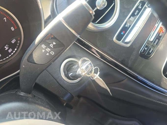 2017 Mercedes-Benz GLC 300 4MATIC – miniatura 5