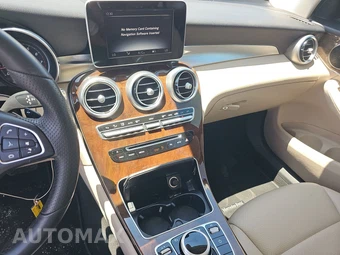 2017 Mercedes-Benz GLC 300 4MATIC – miniatura 11
