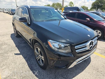 2017 Mercedes-Benz GLC 300 4MATIC – miniatura 3