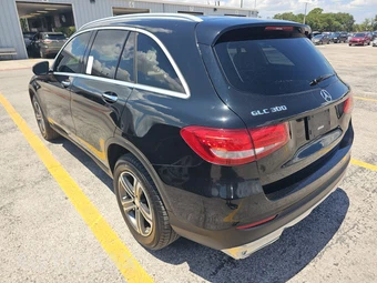 2017 Mercedes-Benz GLC 300 4MATIC – miniatura 6