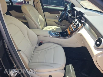 2017 Mercedes-Benz GLC 300 4MATIC – miniatura 8