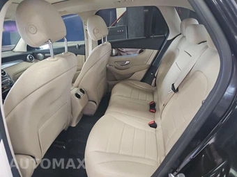 2017 Mercedes-Benz GLC 300 4MATIC – miniatura 13