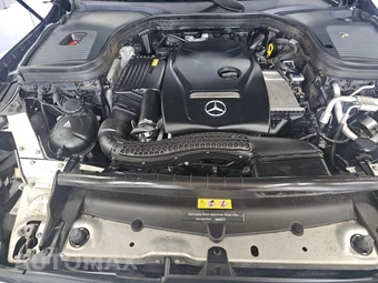 2017 Mercedes-Benz GLC 300 4MATIC – miniatura 15