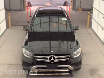 2017 Mercedes-Benz GLC 300 4MATIC – miniatura 2