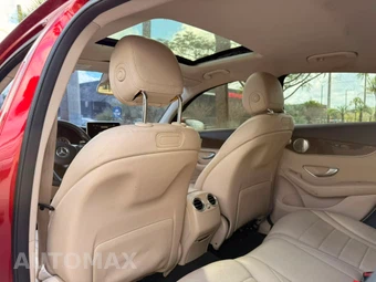 2017 Mercedes-Benz GLC 300 4MATIC - miniatura 7