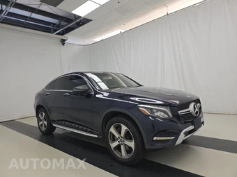 2017 Mercedes-Benz GLC 300 4MATIC - miniatura 3