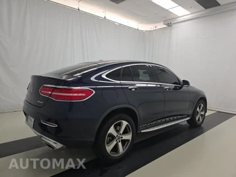 2017 Mercedes-Benz GLC 300 4MATIC - miniatura 4