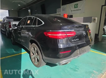 2017 Mercedes-Benz GLC 300 4MATIC - miniatura 1